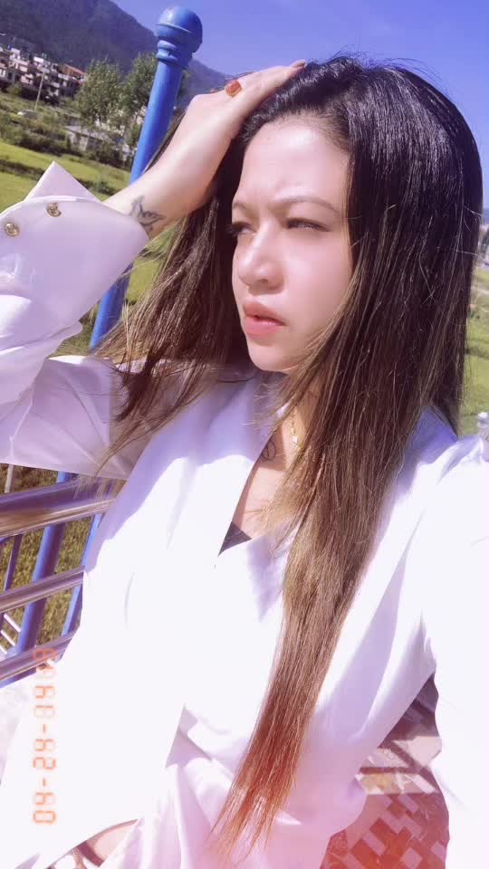 @๐ฆ R€€~N@@ ๐ฆ