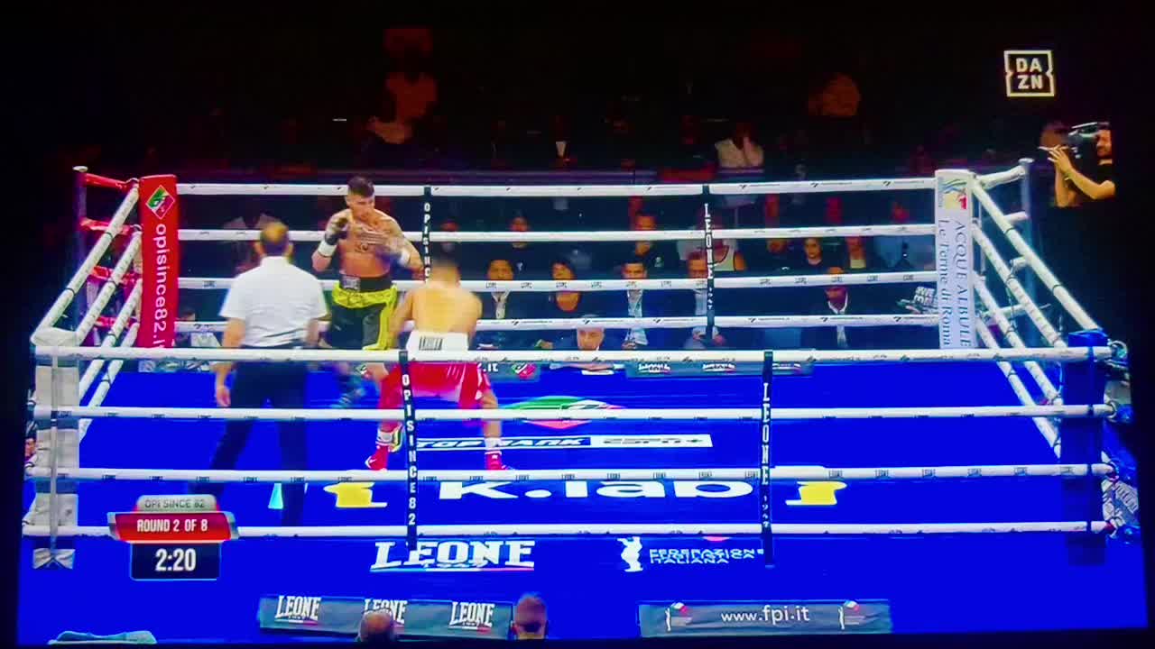 @armandocasamonica🥊