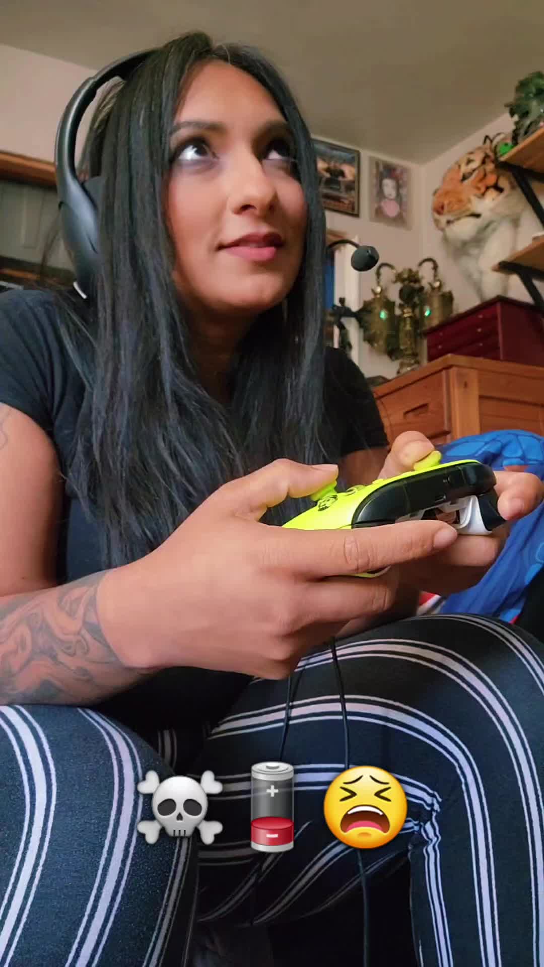 @Toy
