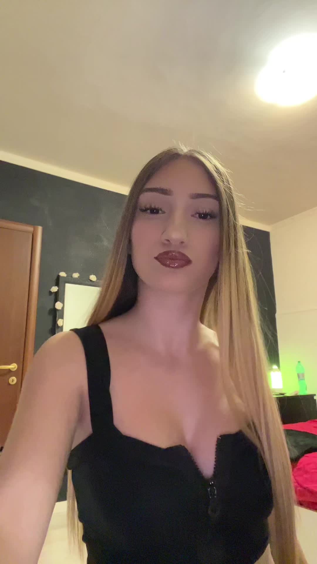 @reginaa🌪️