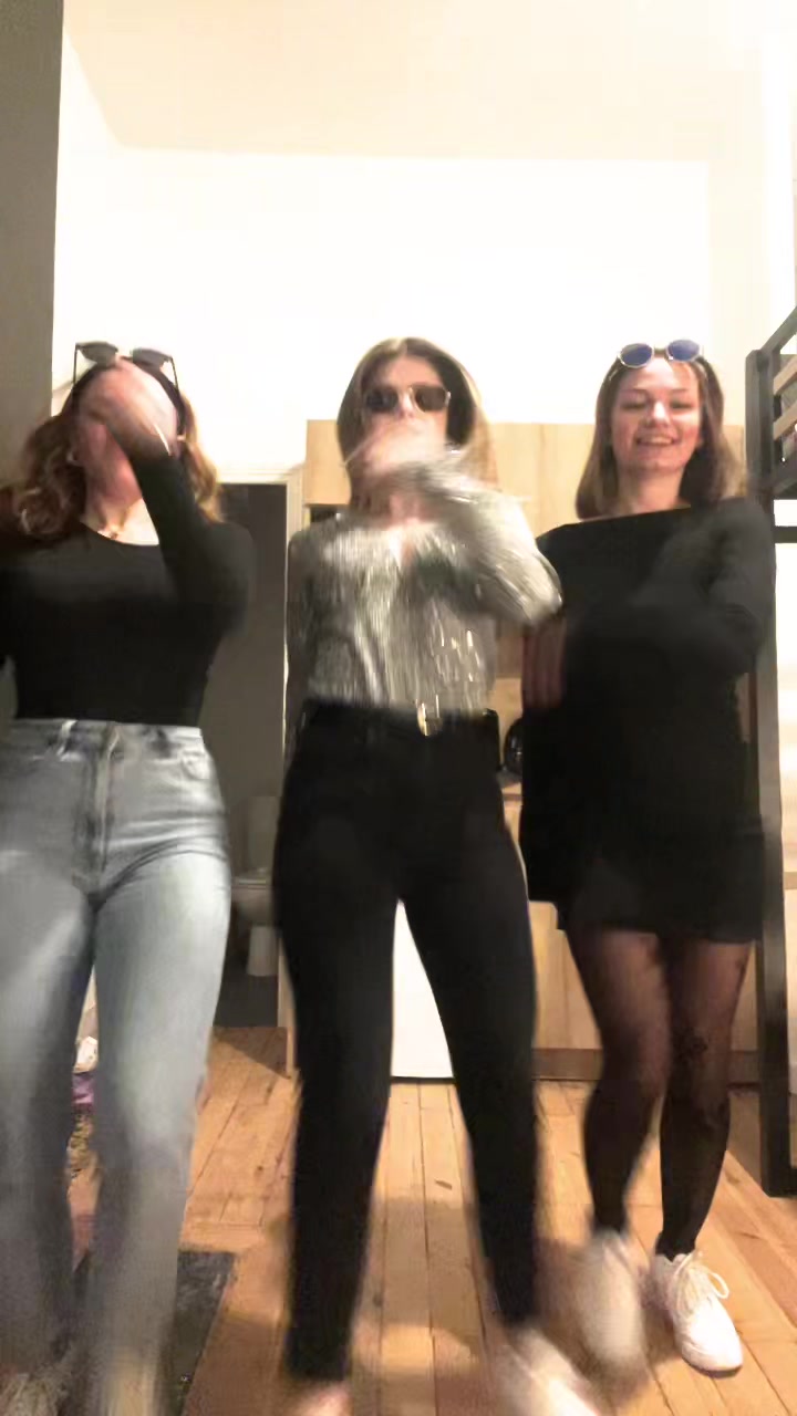 @Ludivine