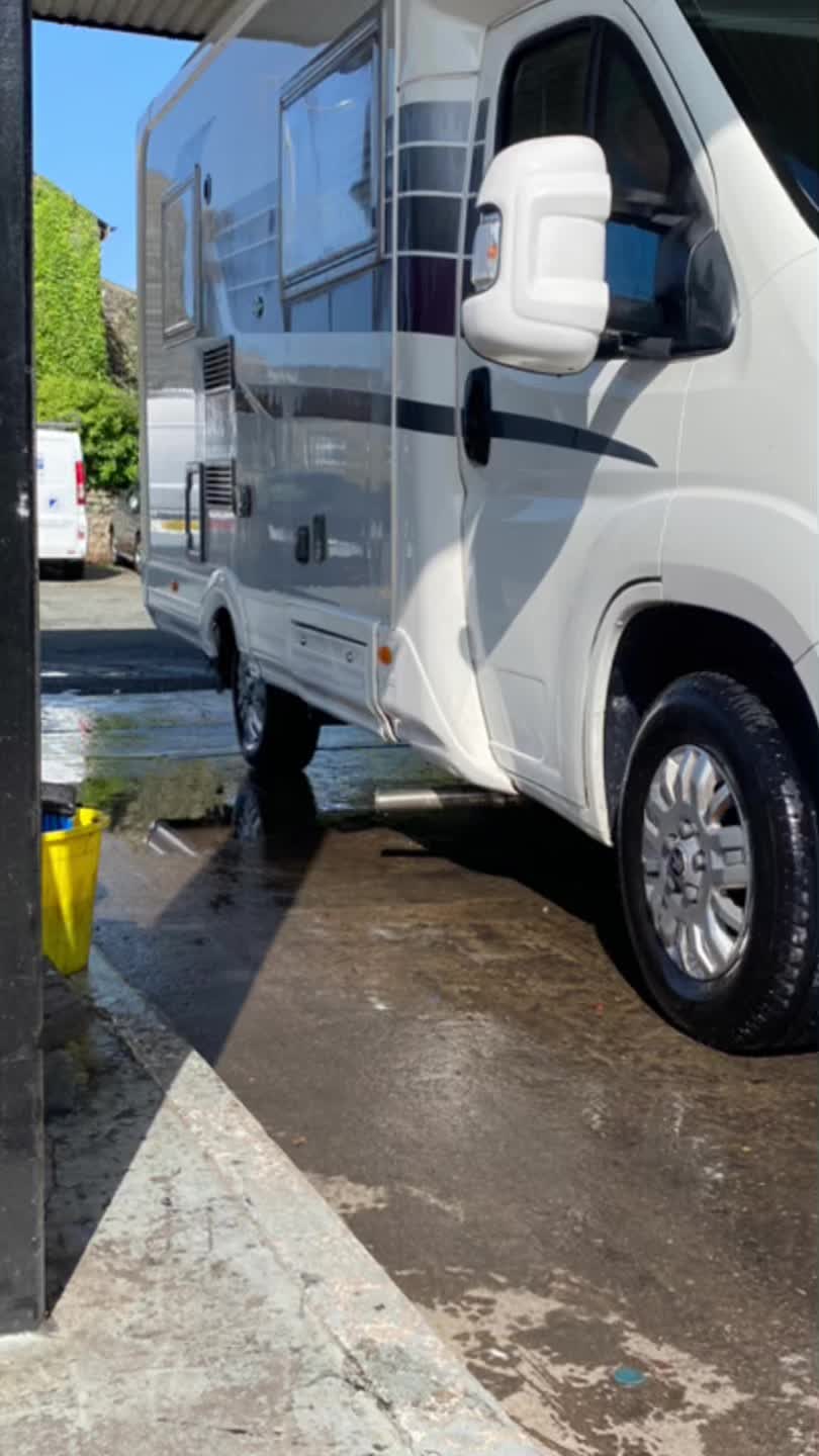 @Barmouth & Dyffryn Bubbles