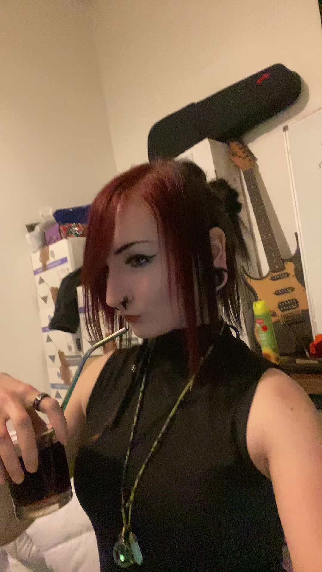 @Sakurafoxx