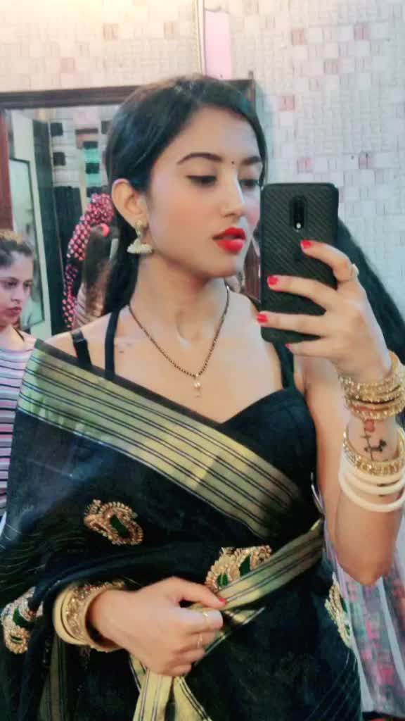@aish_1210