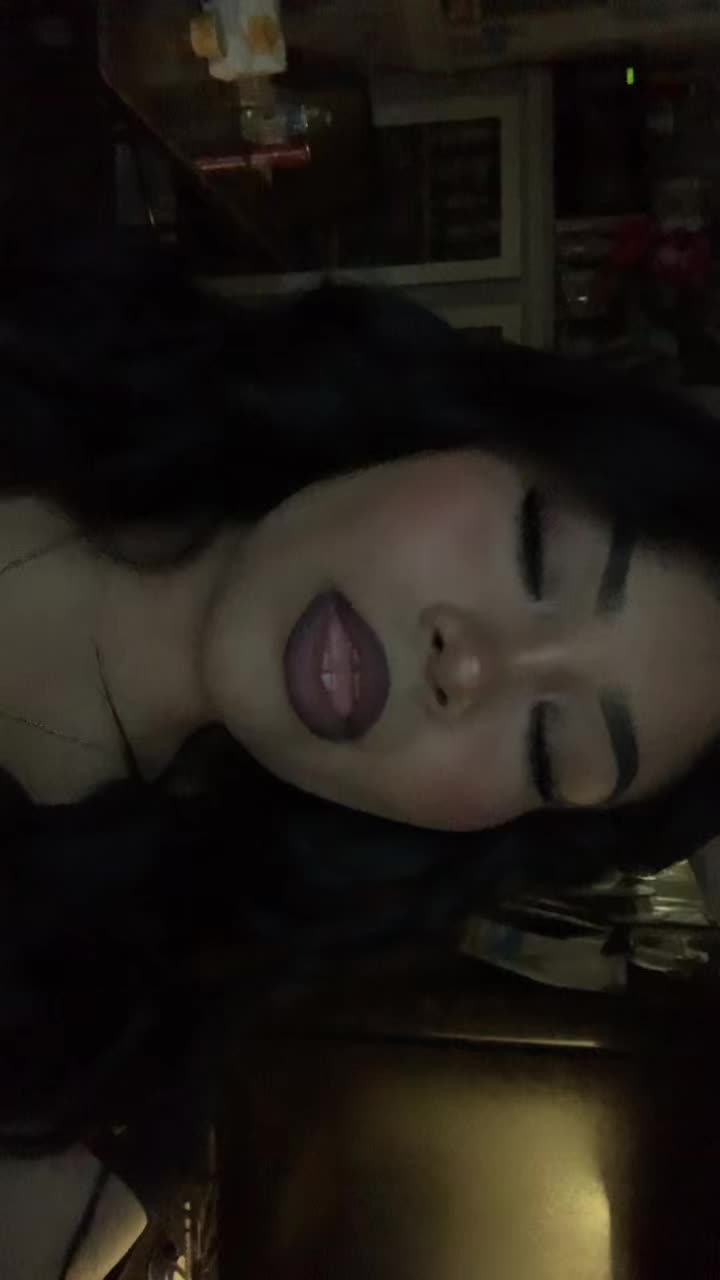 @lana🍒