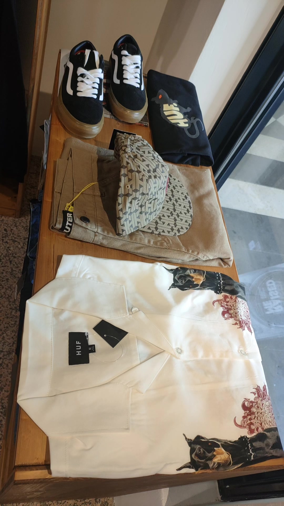 @Stay gold