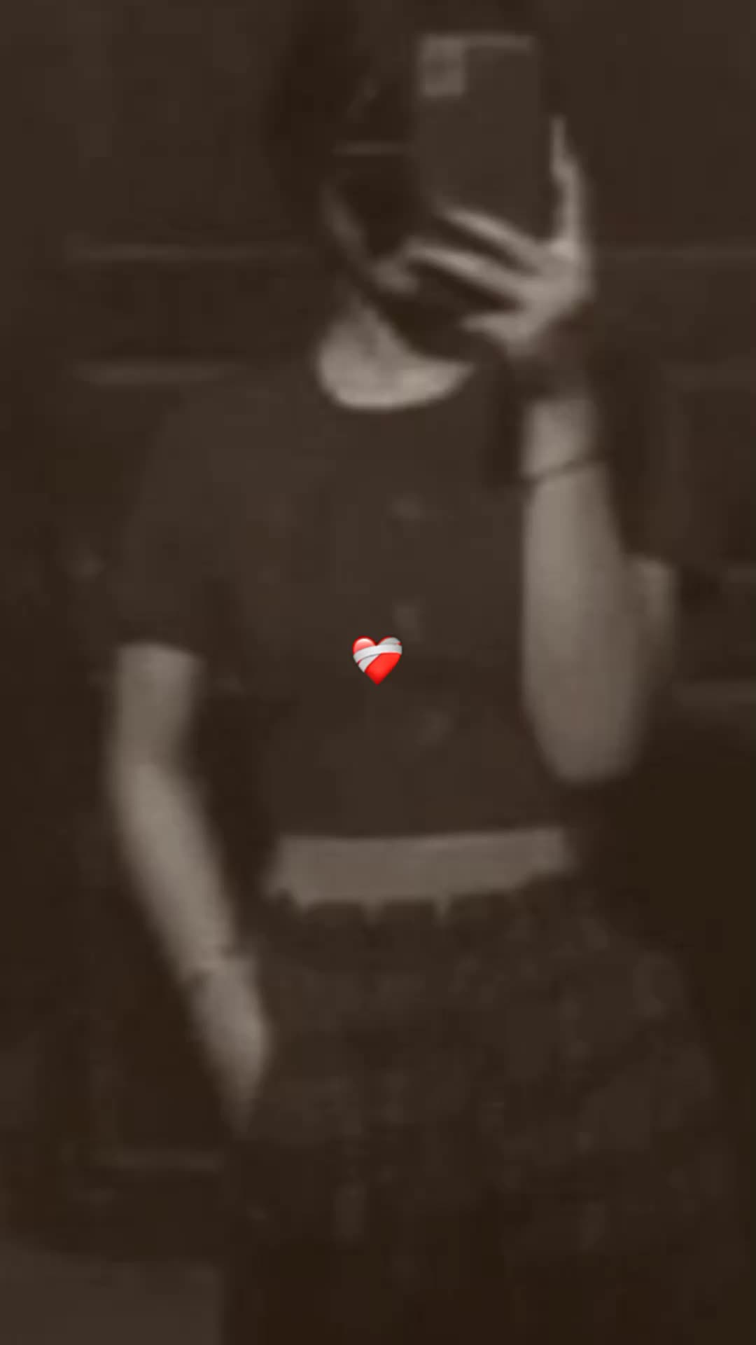@{💔} R