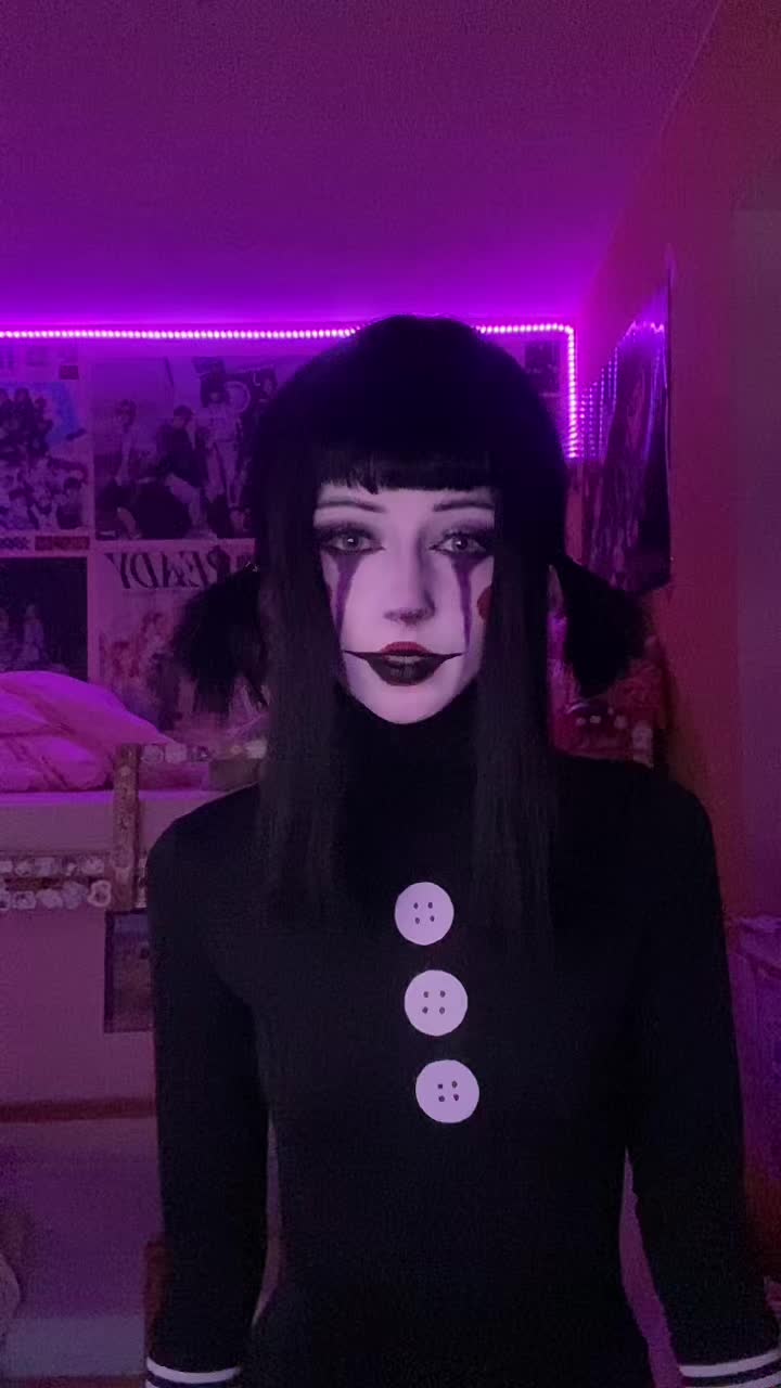 @ellie ⊹ ˖ Ი𐑼