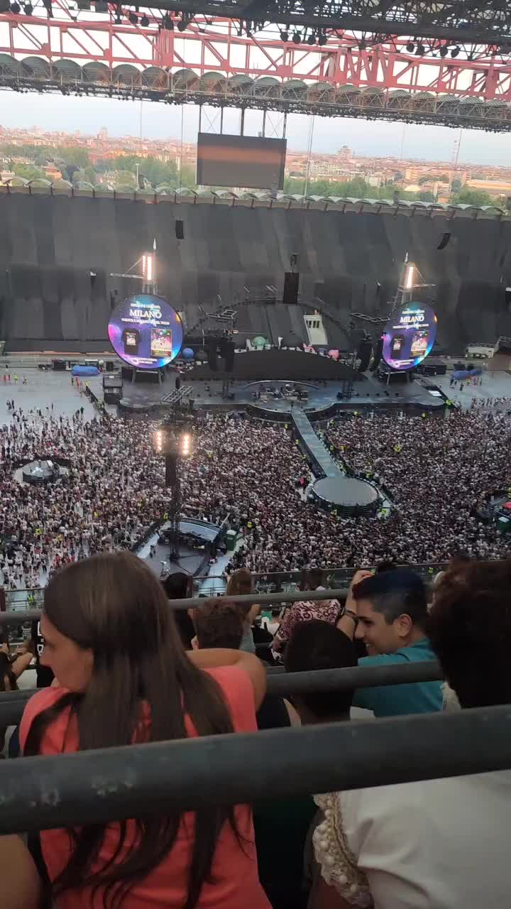 @Claudia Battisti