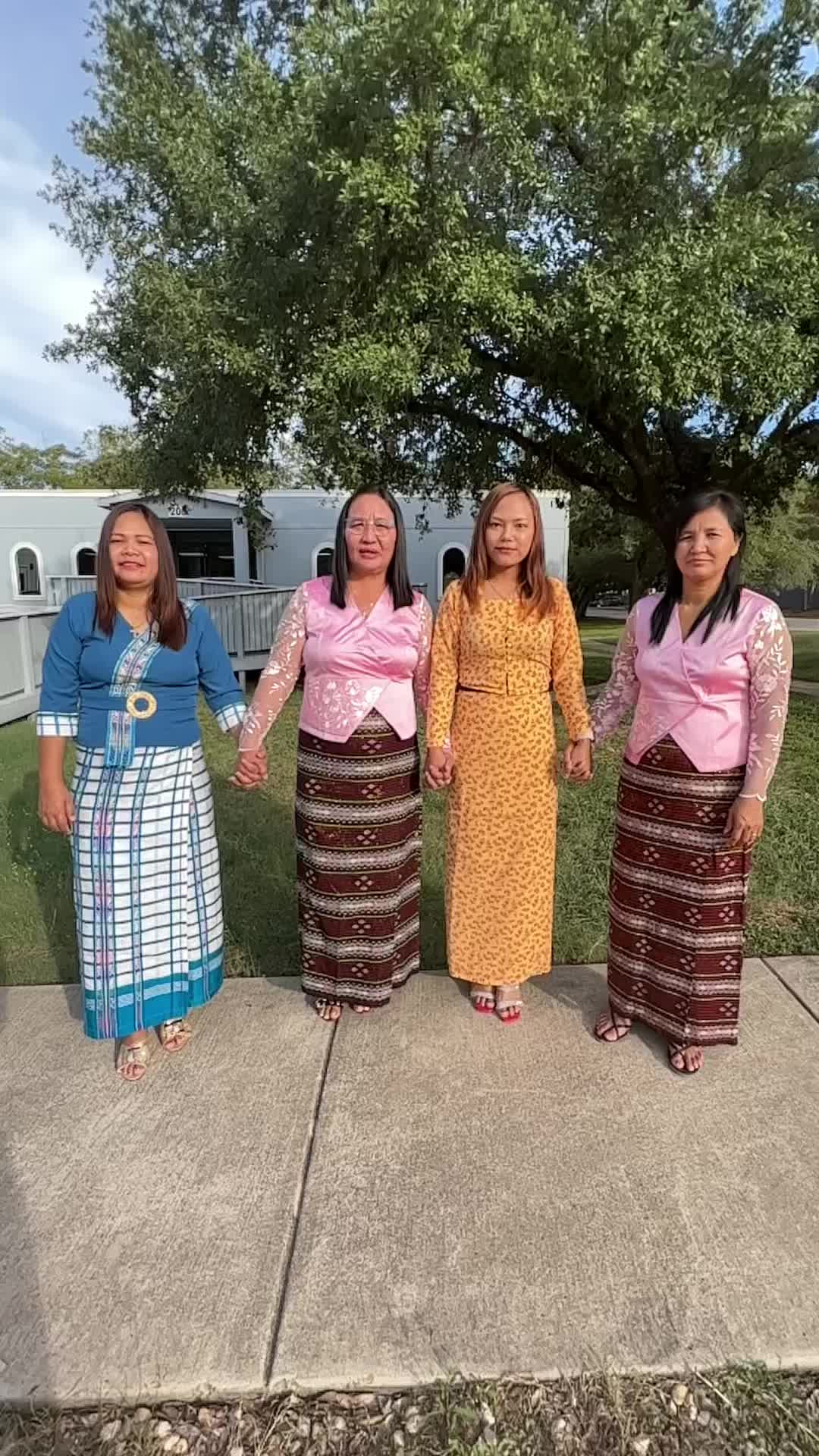 @Shwe