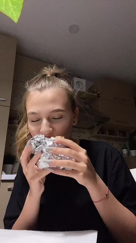 @daryyy
