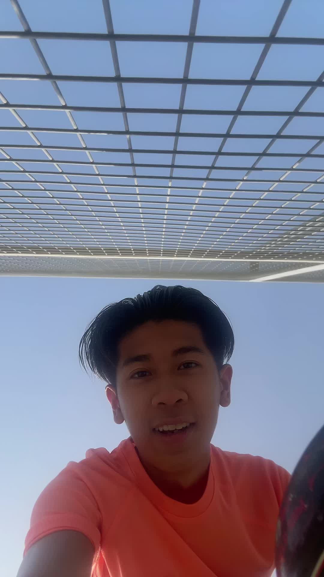 @Dat9ines