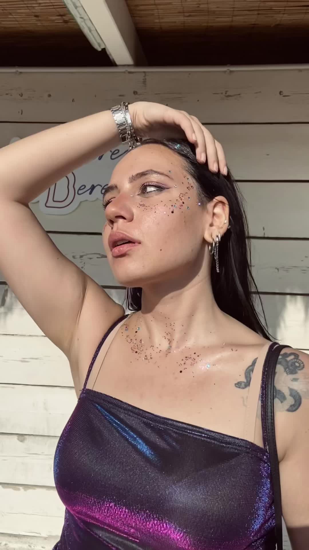 @Lu
