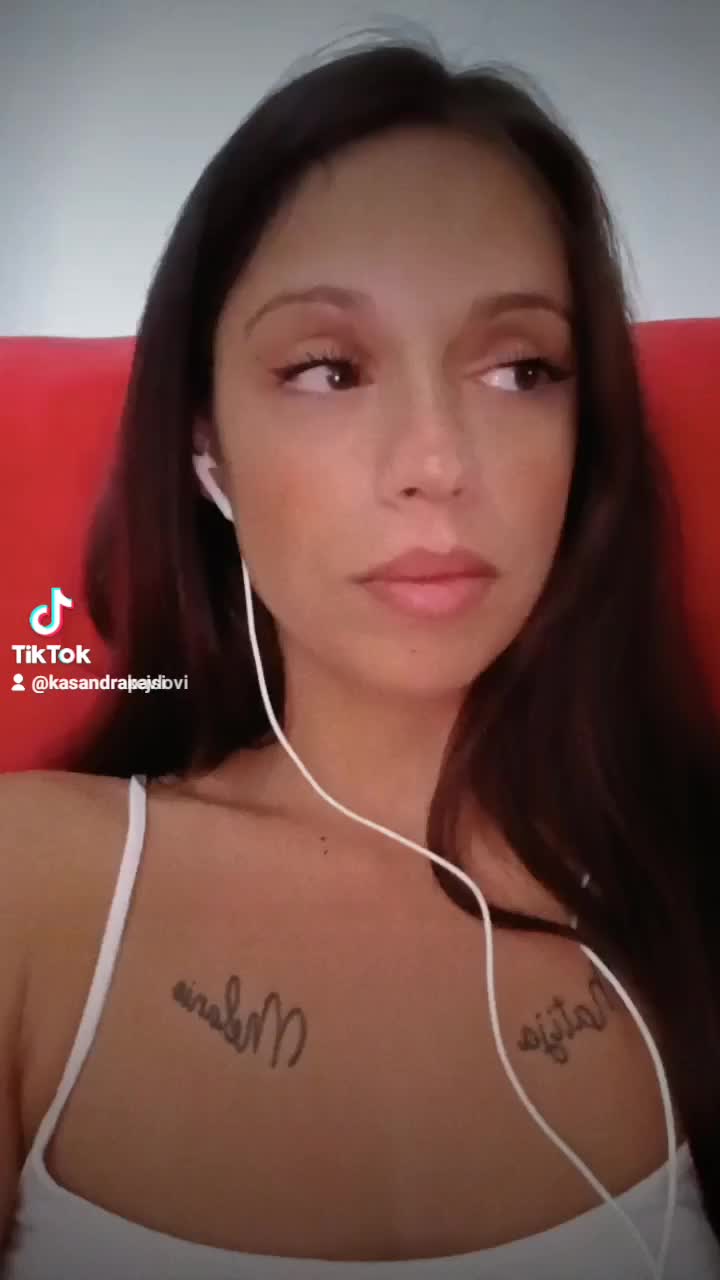 @Kejsi