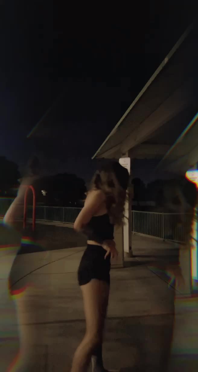 @alrightarianna