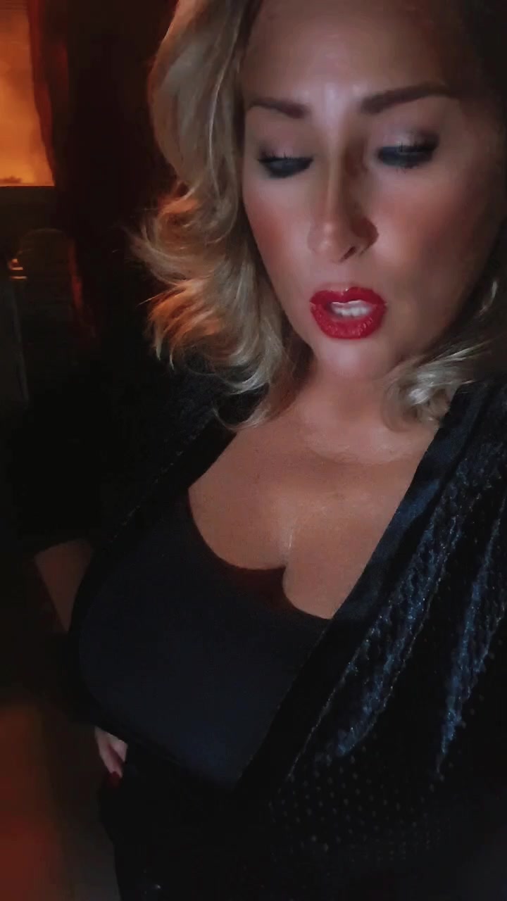 @♥️𝕽𝖊𝖌𝖏𝖓𝖆_𝖉i_𝖈𝖚𝖔𝖗i♥️