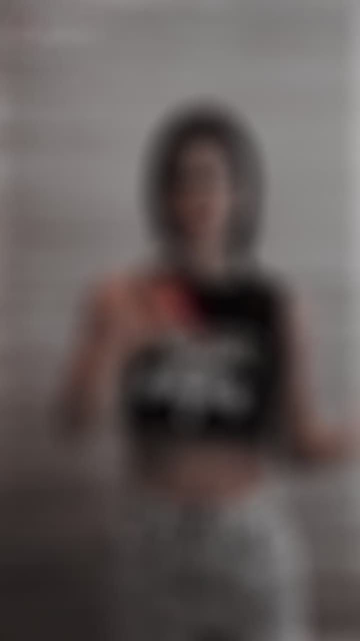 @Andreza || 3.3k hellos!
