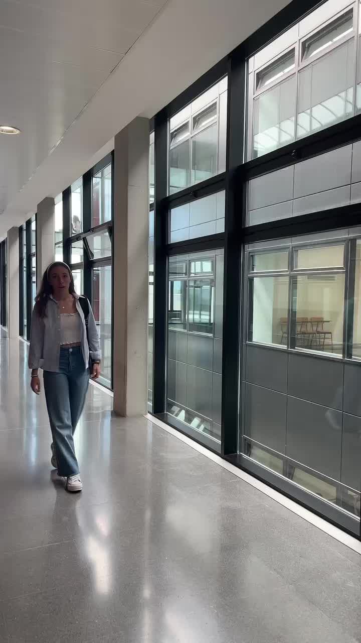 @Mar&iacute;a Campos