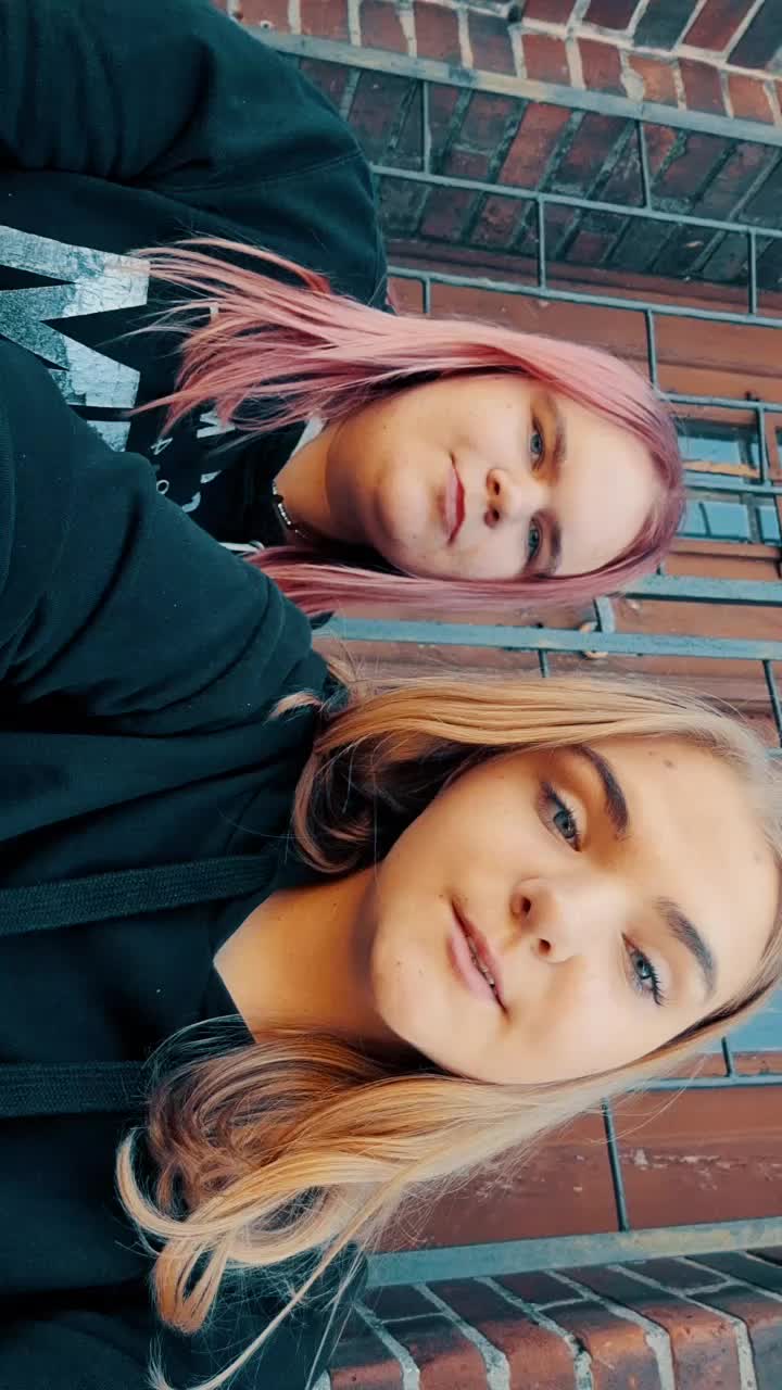 @💜ZUZIA💜