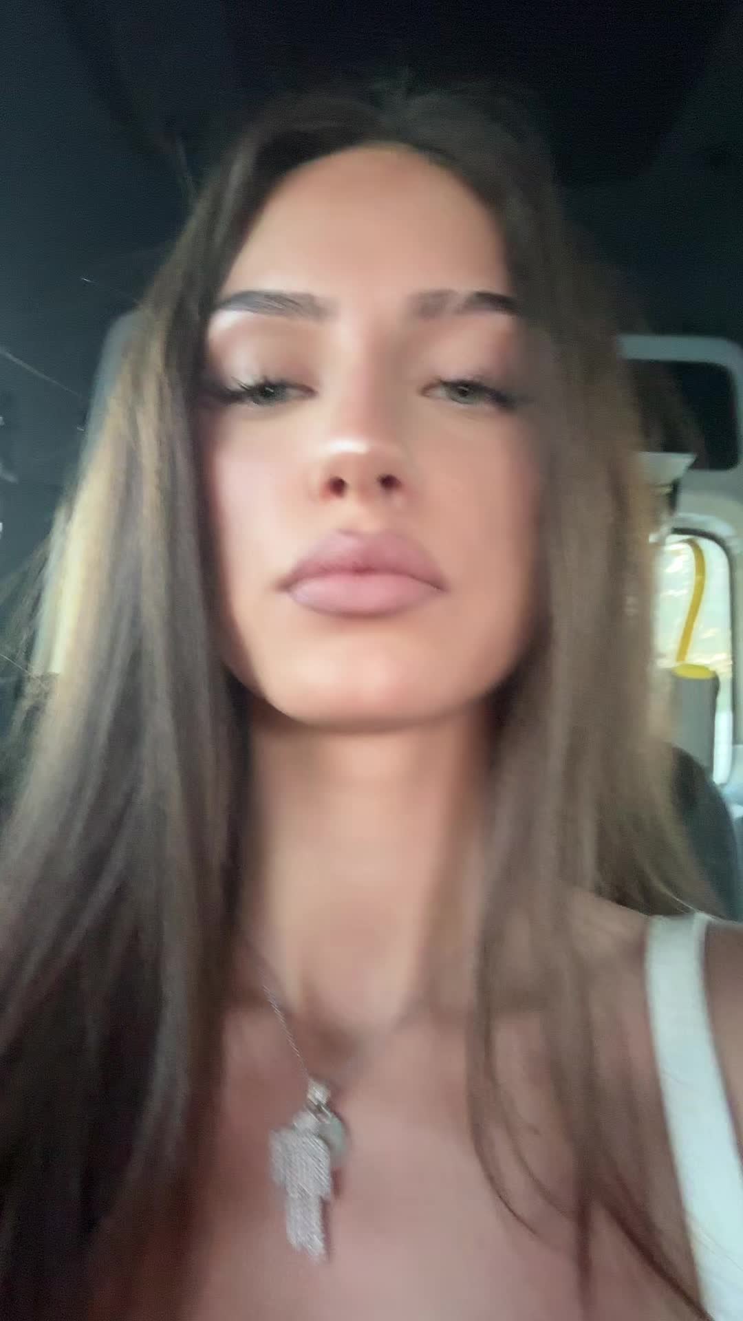 @mia