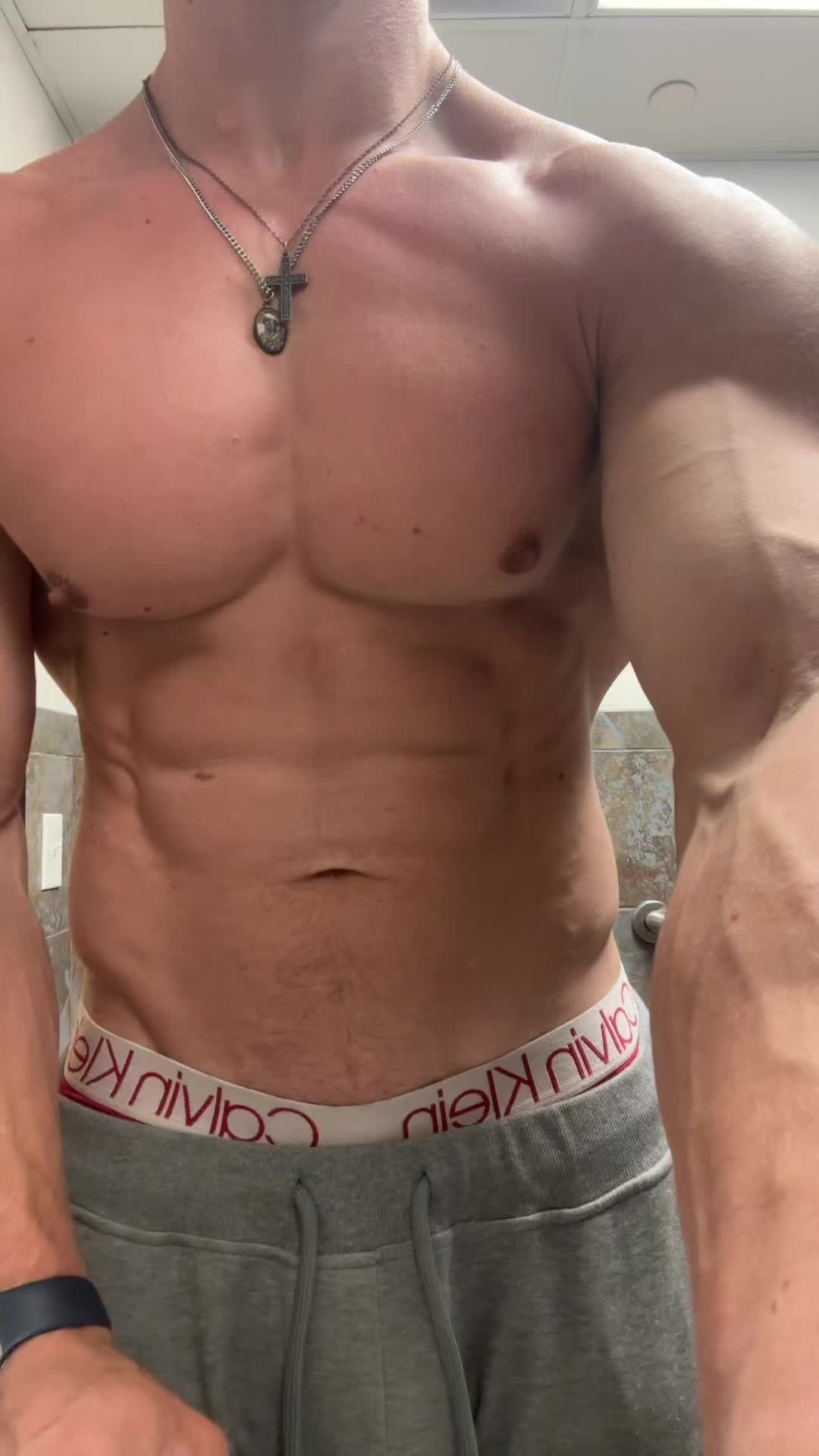 @alphadscott1