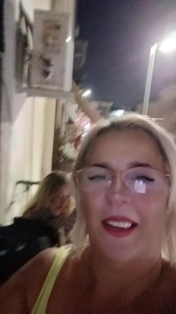 @Carmela Vinciguerra