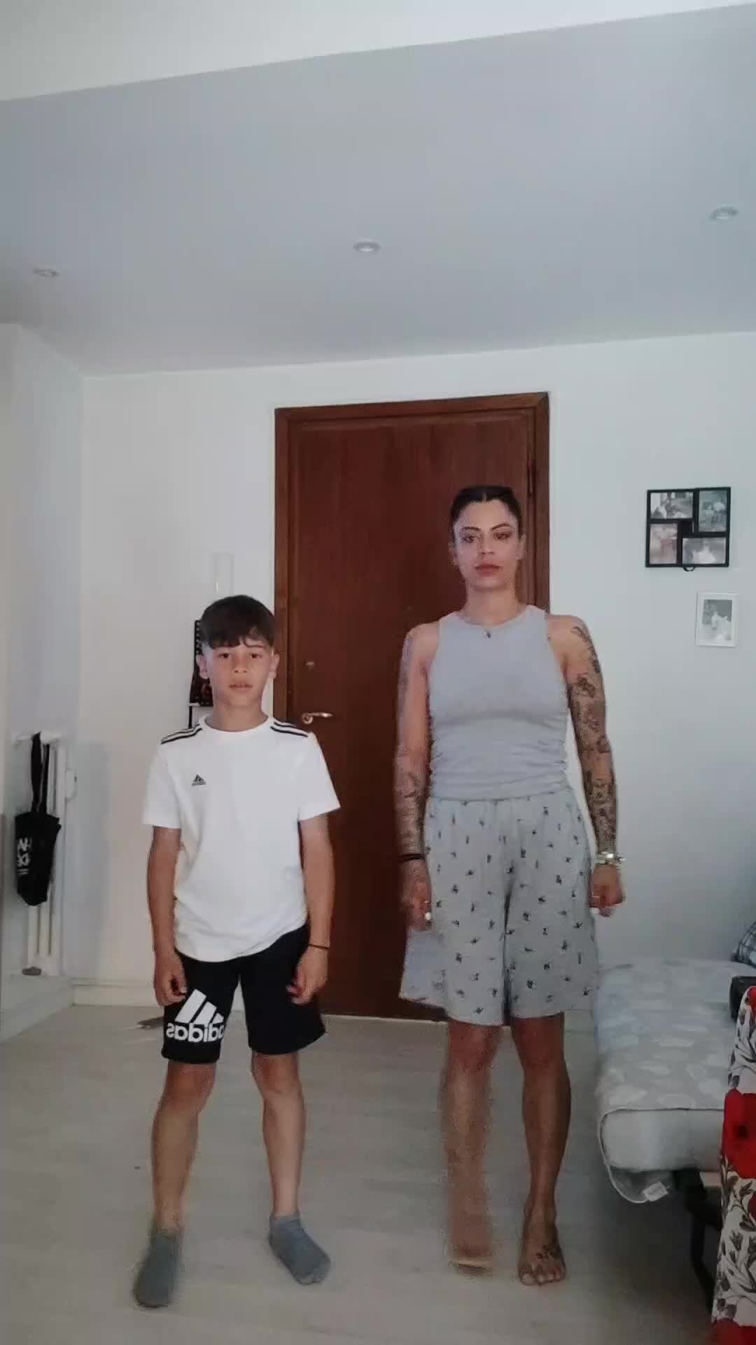 @Mamasita91 🌸🖤🐍