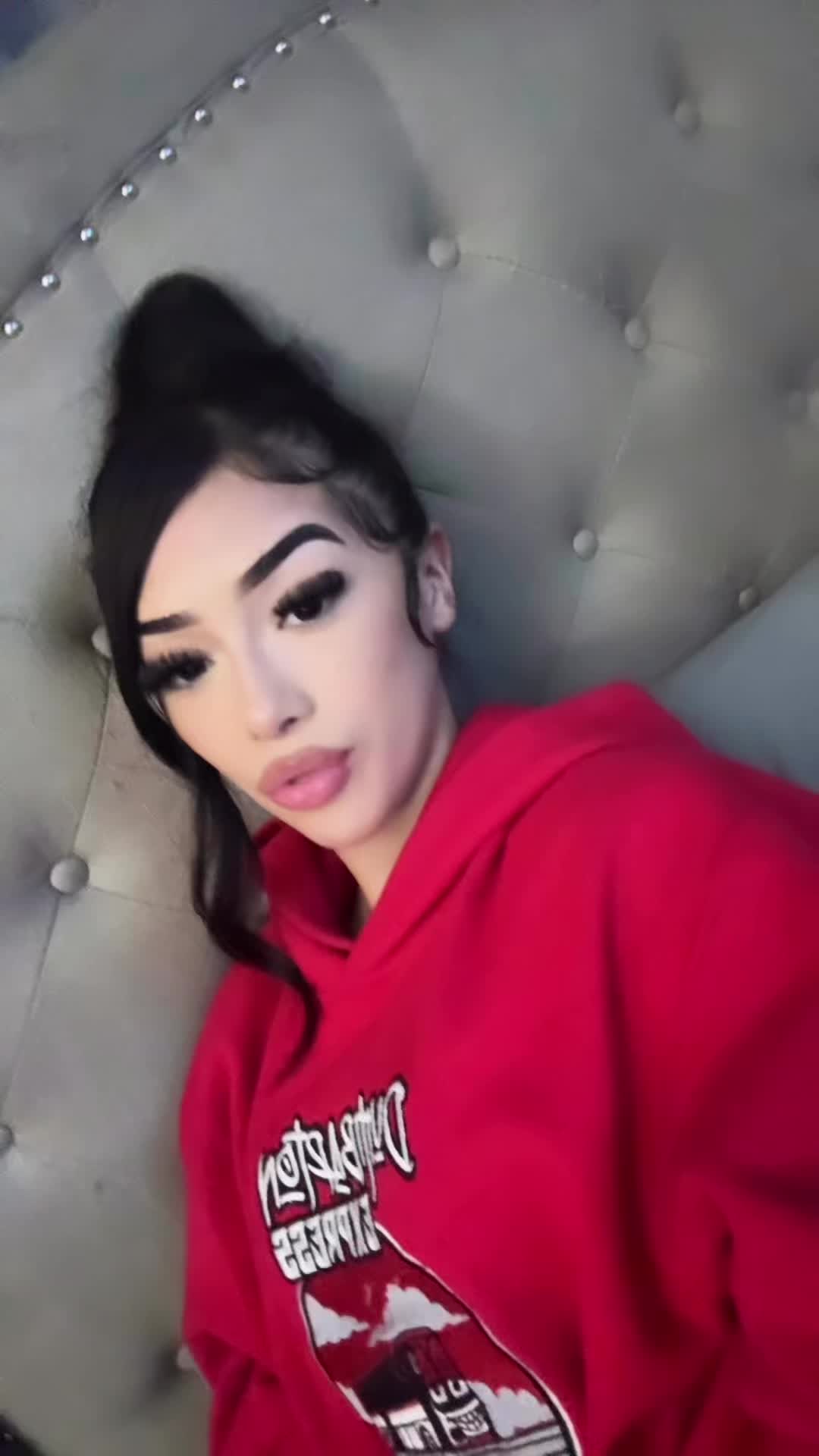 @️