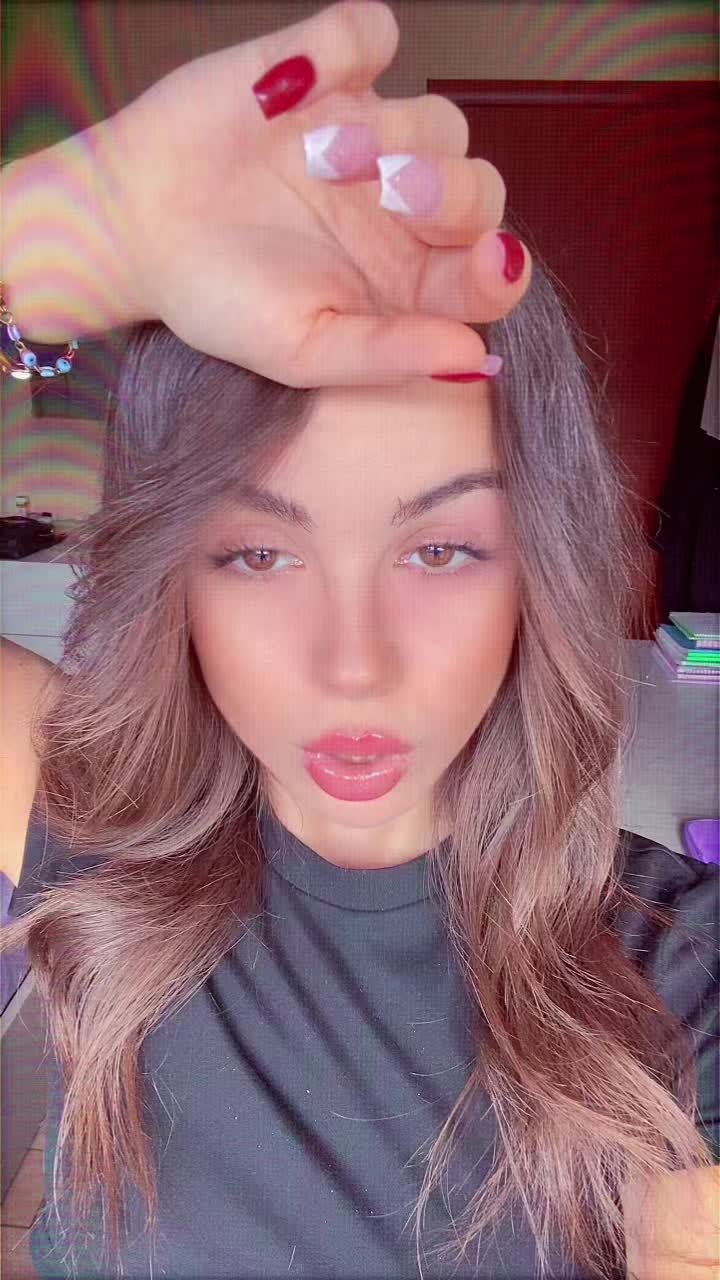 @serena_lovasto