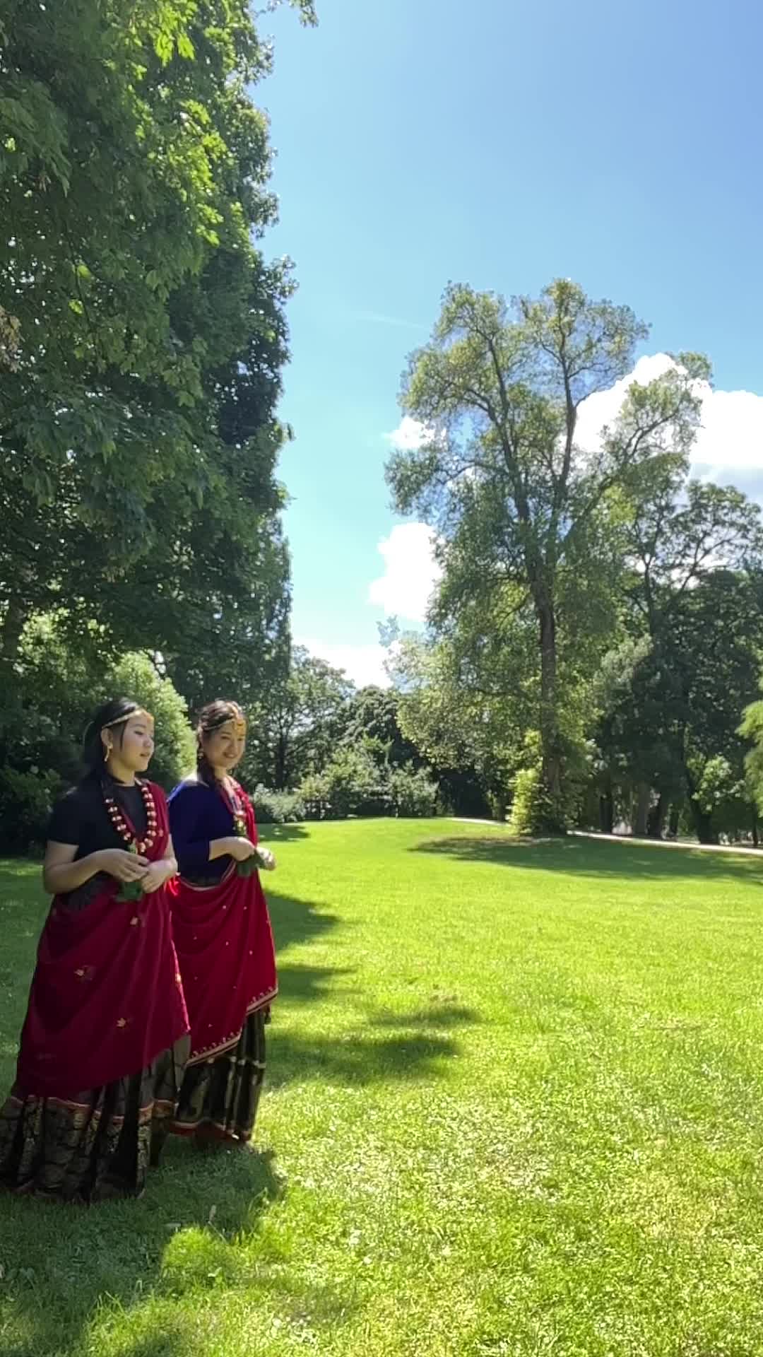 @Divya_Sonia