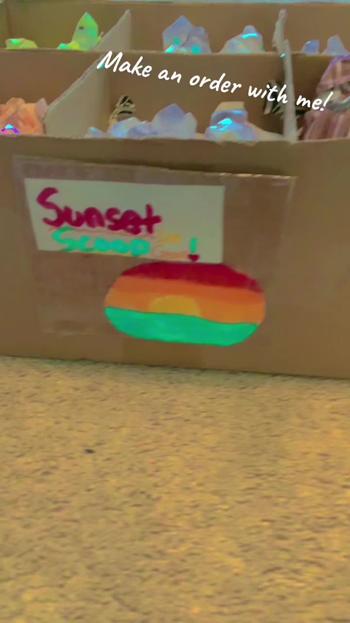 @Sunset_Scoop🌅🍦