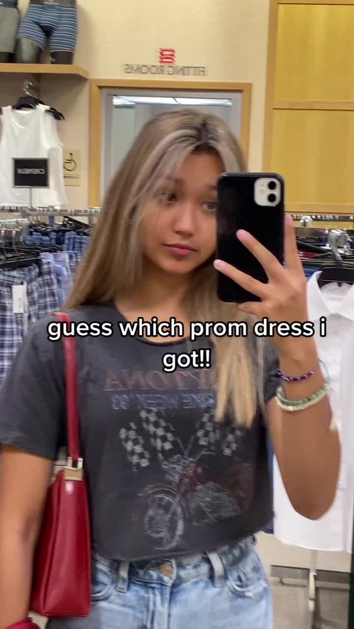 @Chloe mae:)