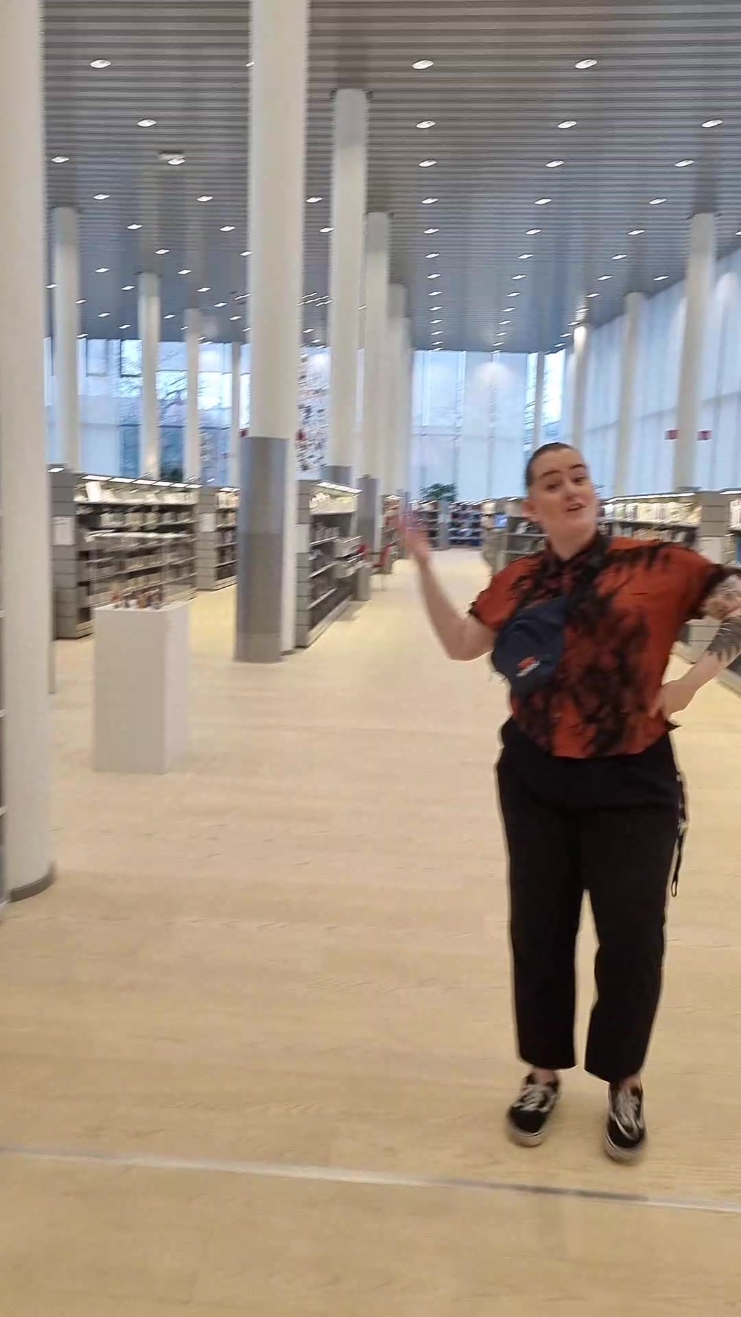 @BibliotekeniHalmstad
