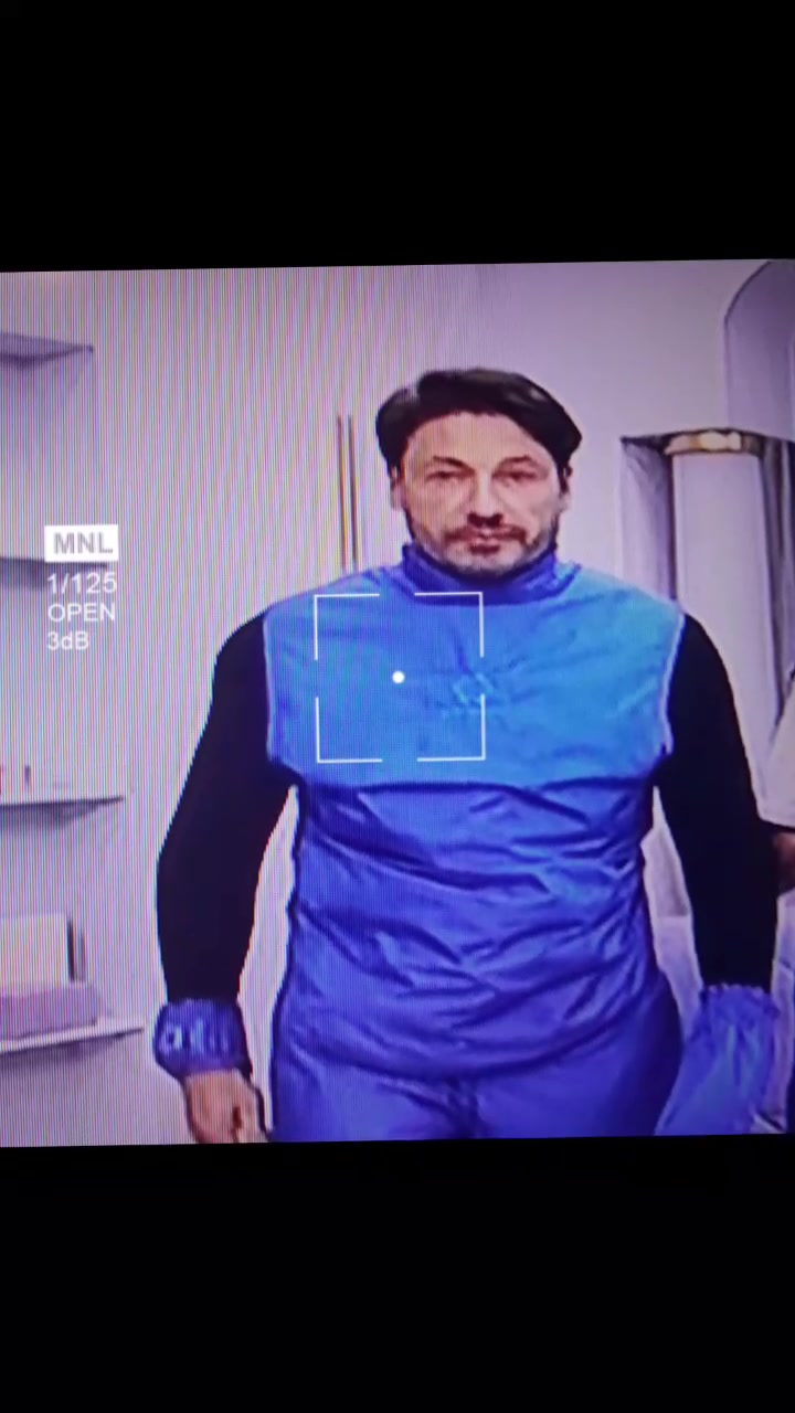 @огурец