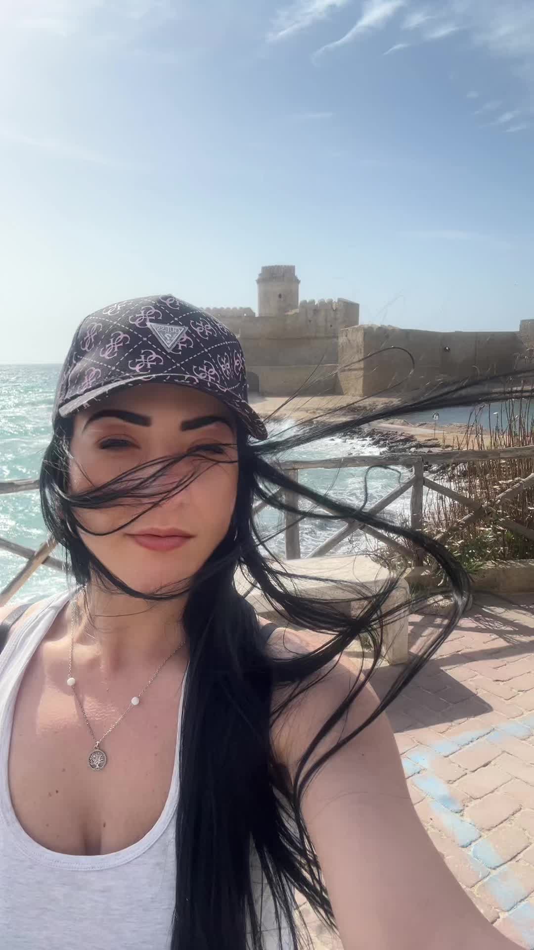 @RossellaVasapollo