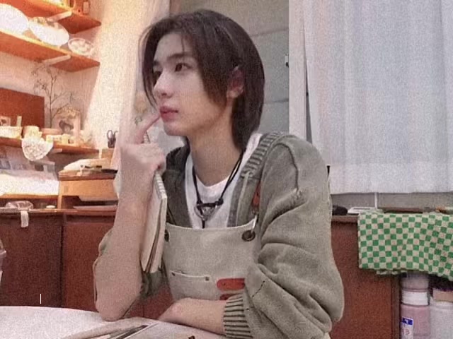 @— aya ⋆ ˚。⋆୨୧˚