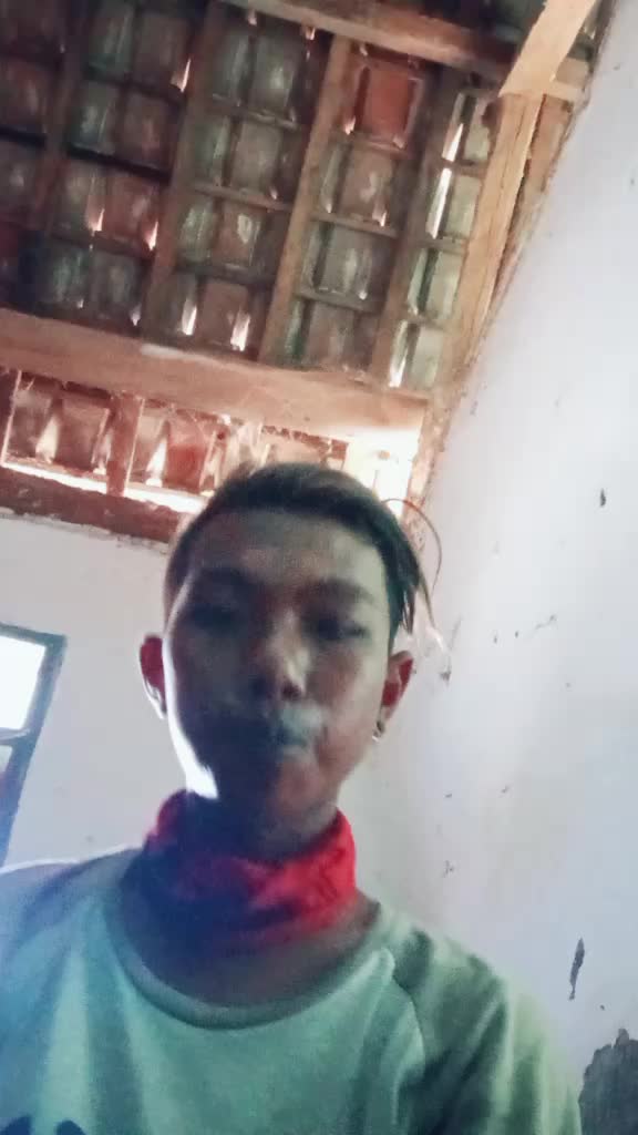 @Ngengek Woi