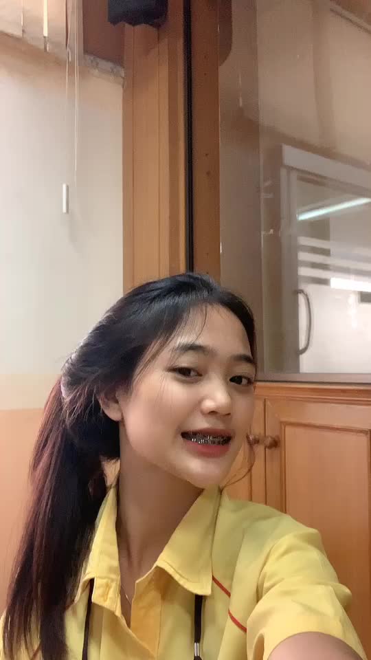 @เนย นฤมล