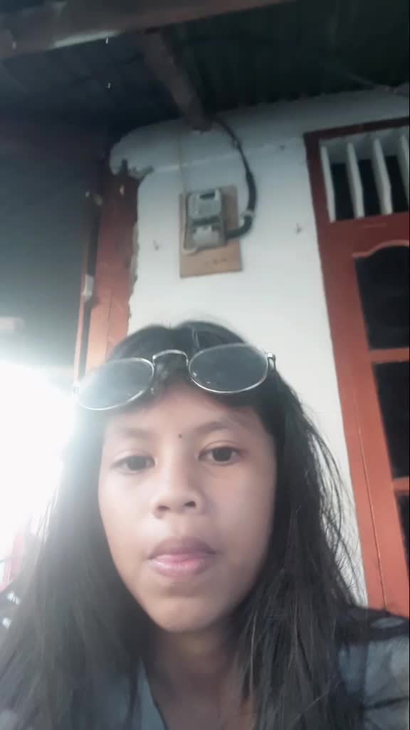 @nureee_