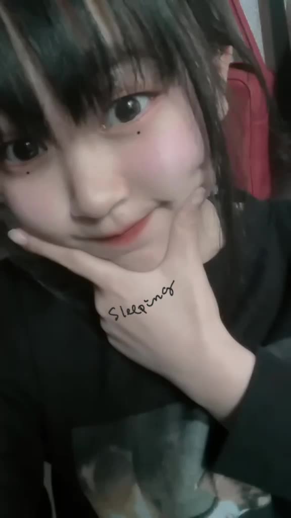 @ひなのん。