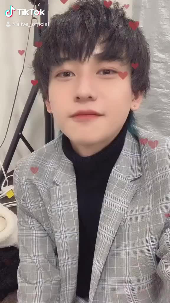 @ALIVE Official 公式