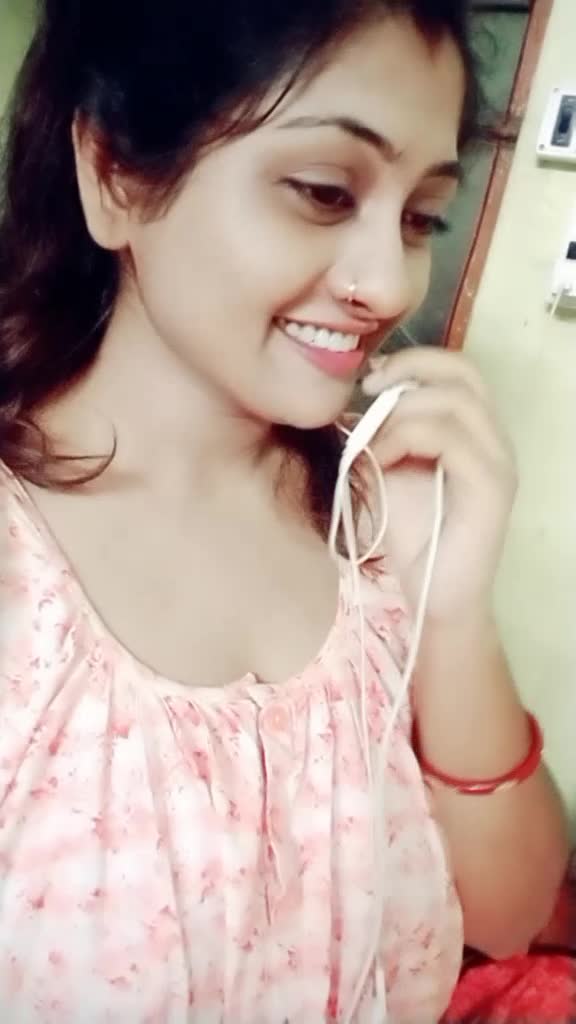 @👸Saniya👸