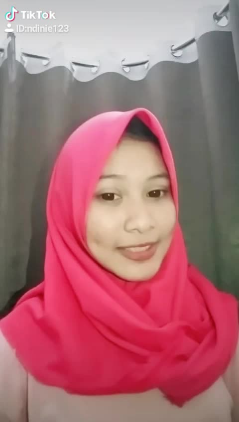 @AndiniMelaniArif