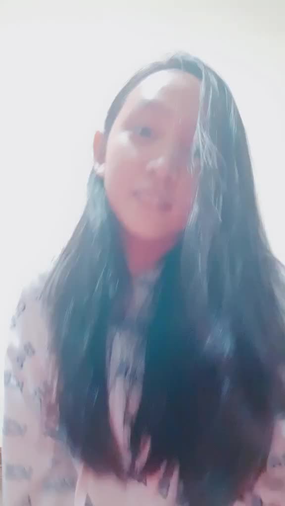 @LoraineV.