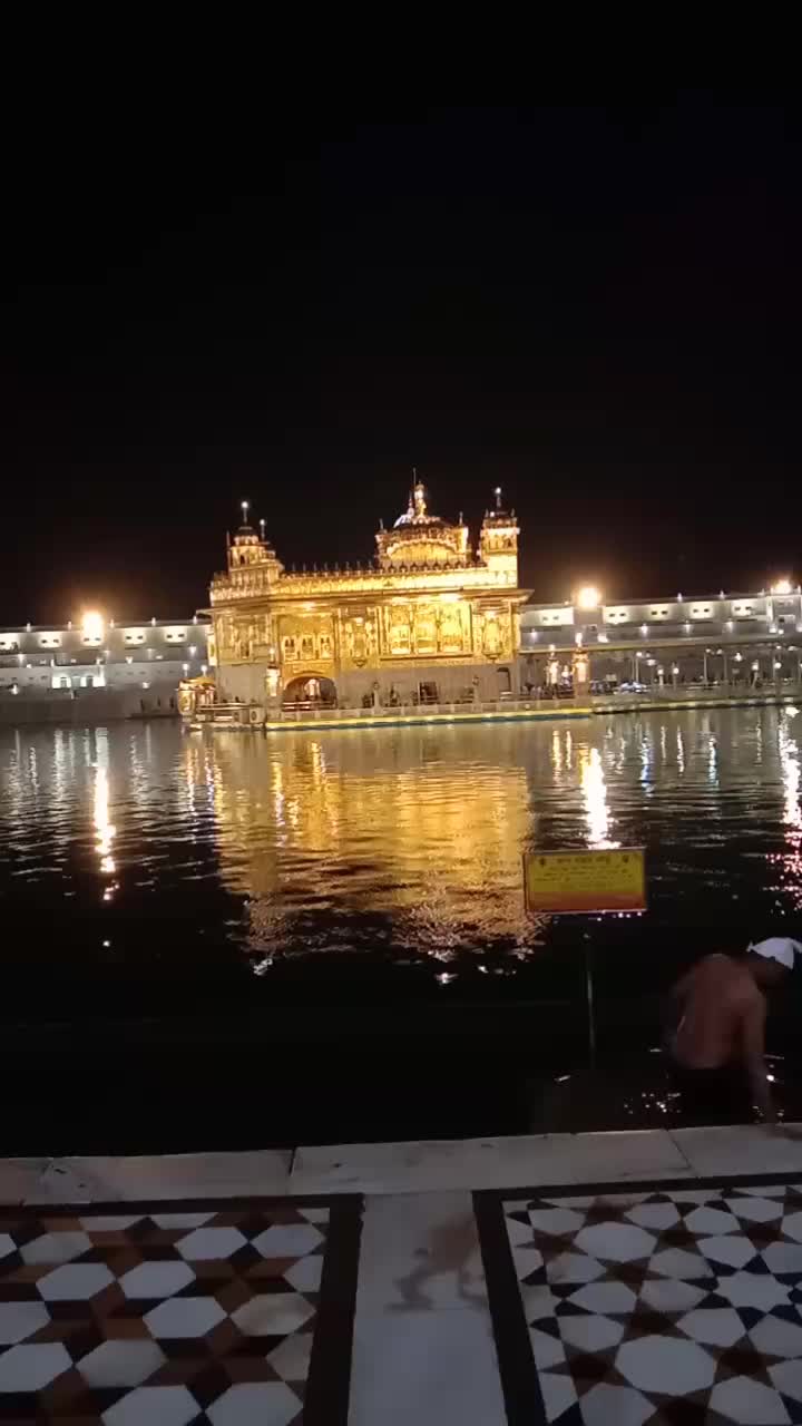 @👑vicky kumar👑