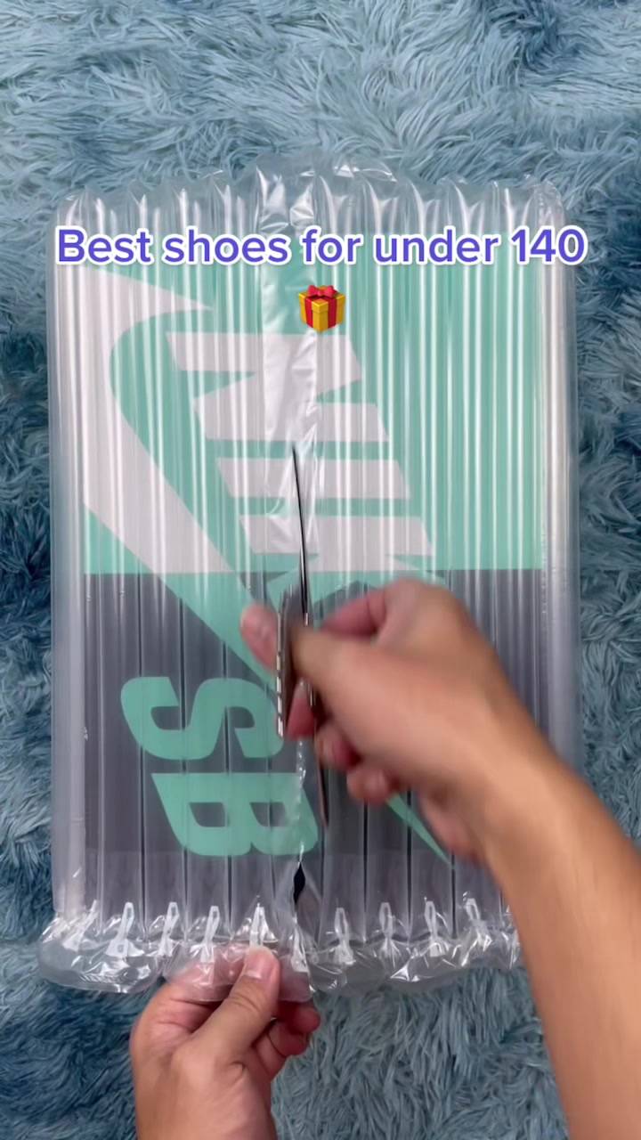 @sneakers535