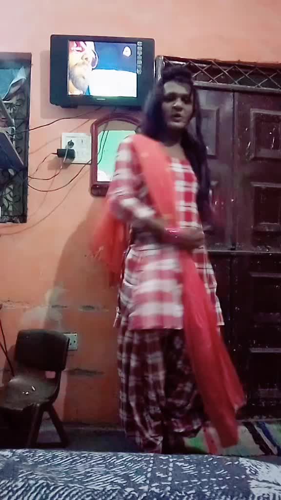@Khusi