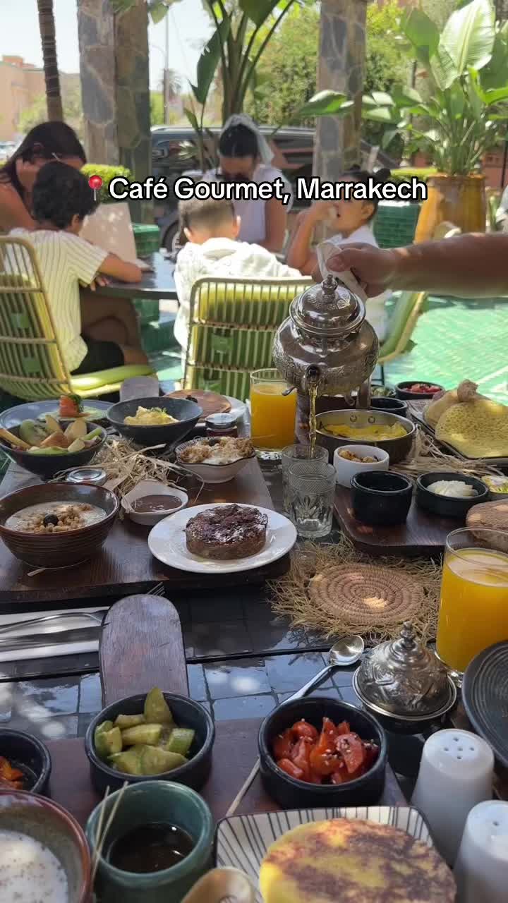 @Alia in Paris