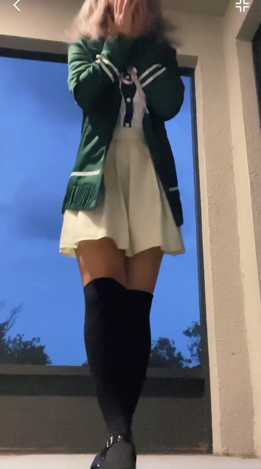 @⦻ kya ⦻