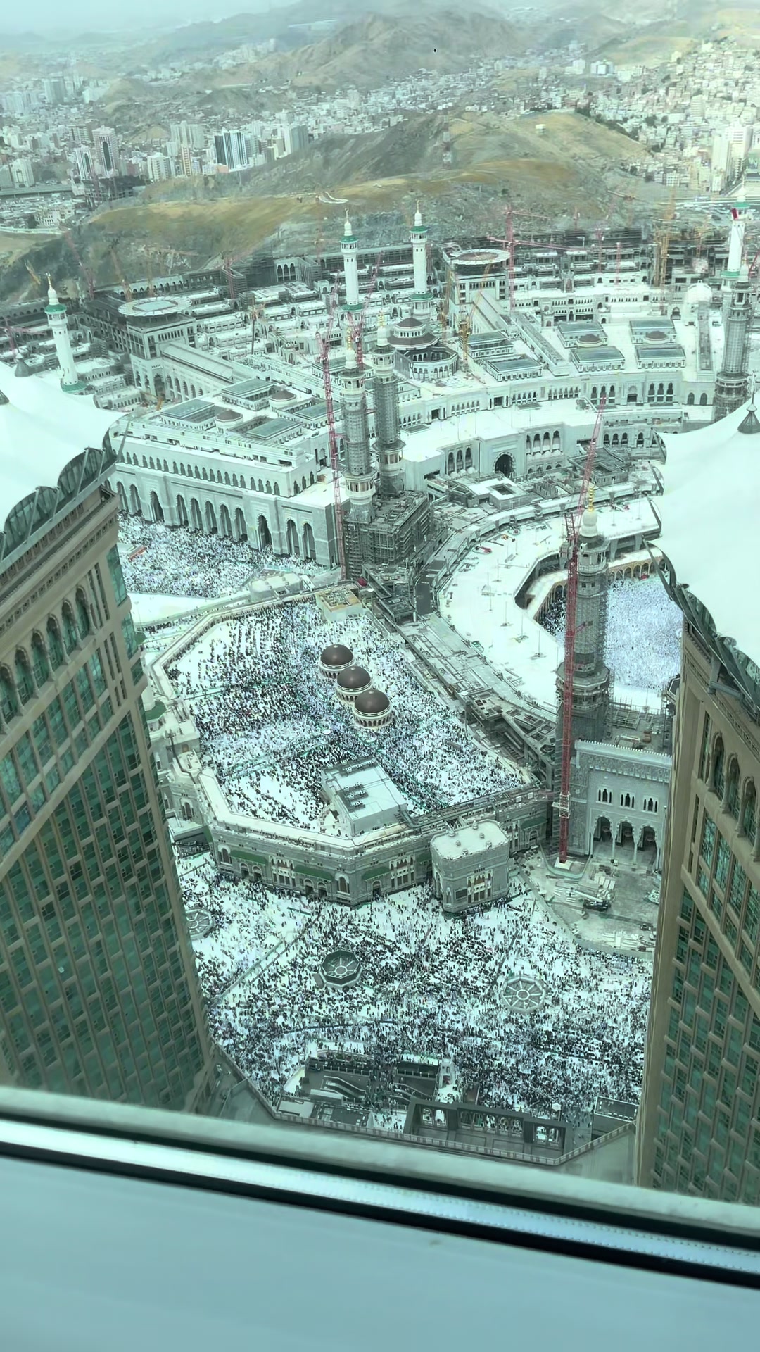 @َ